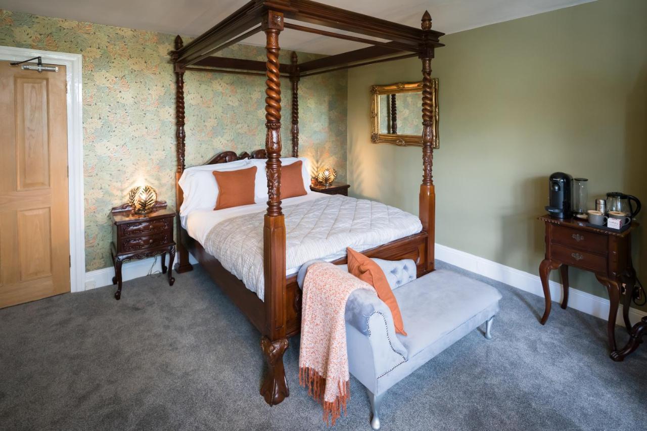 Tottington Manor Hotel Henfield Kültér fotó