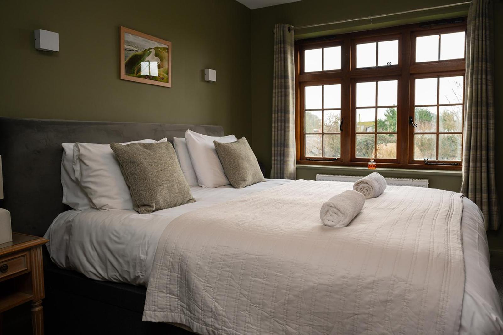 Tottington Manor Hotel Henfield Kültér fotó